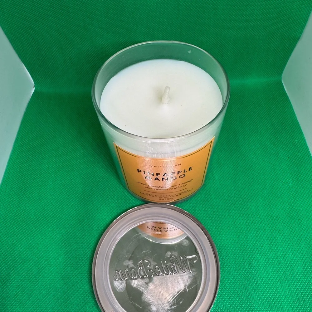 White Barn Pineapple Mango Scented Single Wick Candle New - Picture 2 of 3